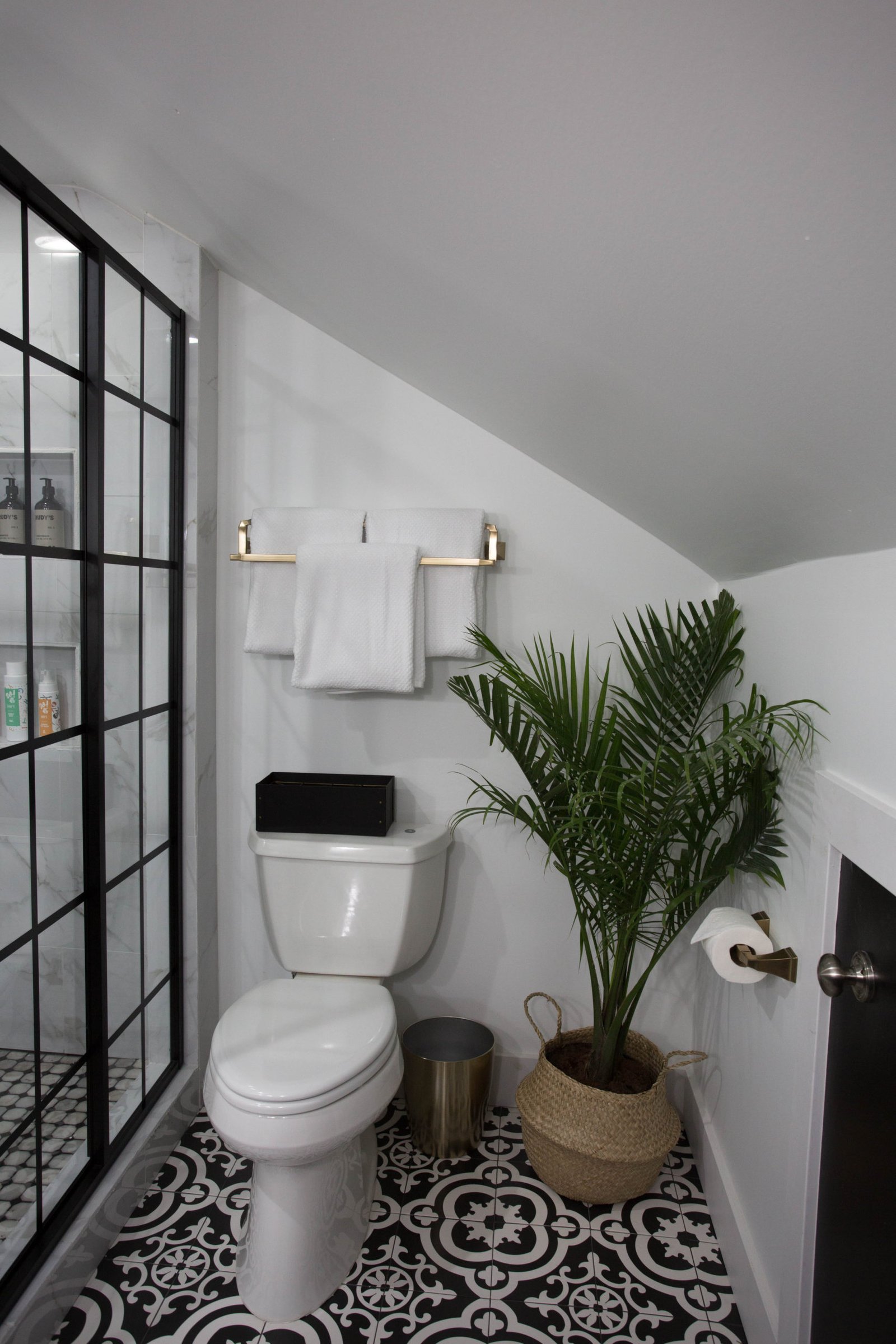 MODERN MASTER BATHROOM REVEAL